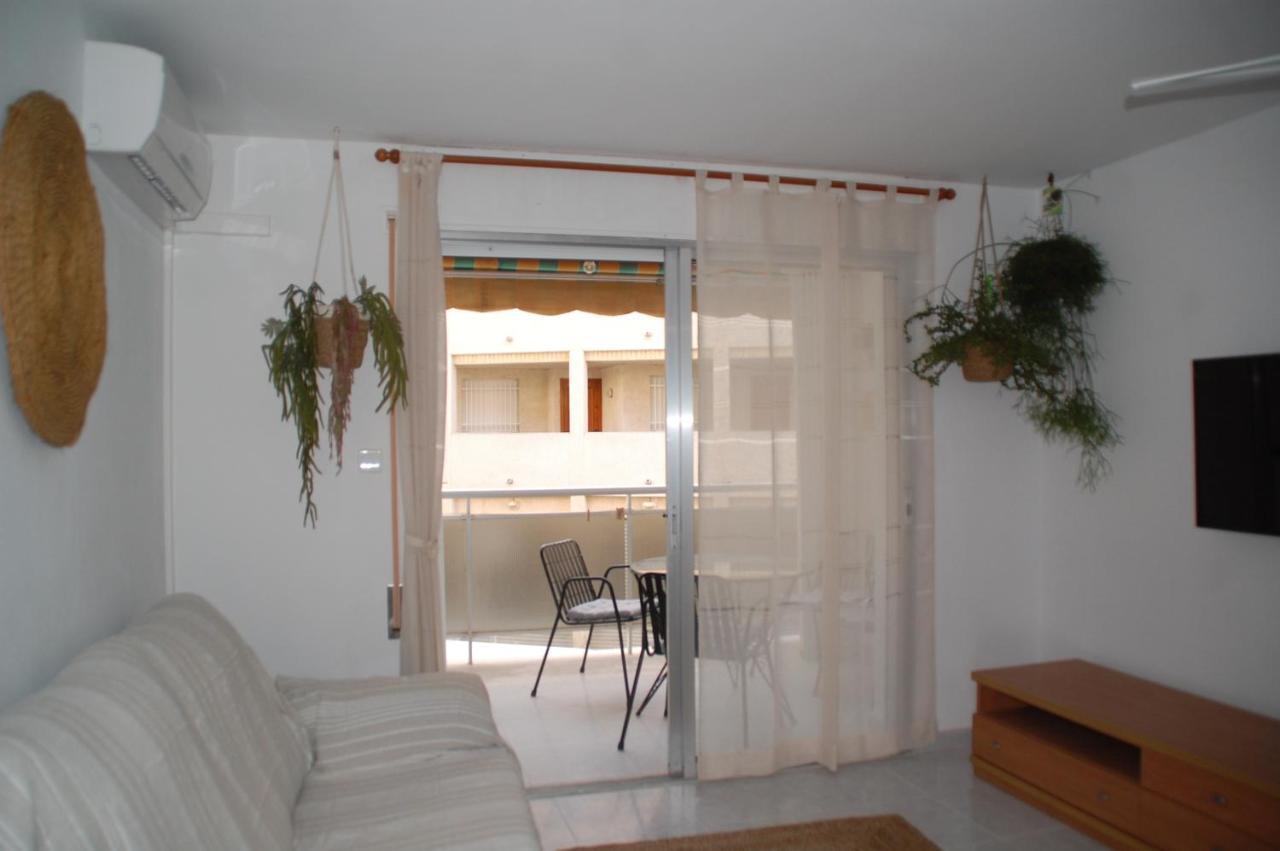 Apartamento acogedor en Cambrils a 100m de la playa Exterior foto